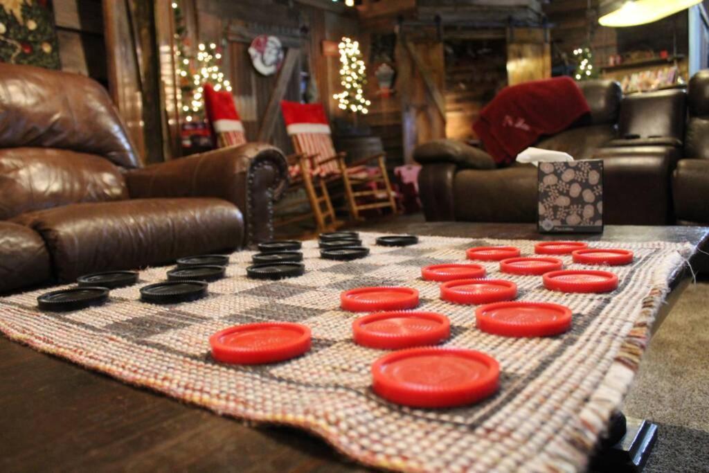 Rural Life On A Real Christmas Tree Farm! Hallmark Experience! Ozark Exterior photo